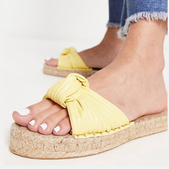 ASOS DESIGN Jade knotted espadrille mules in yellow - Picture 2 of 4